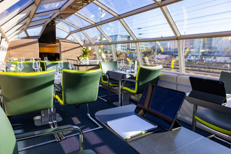 DAS IST LUXON LUXON visual data 4